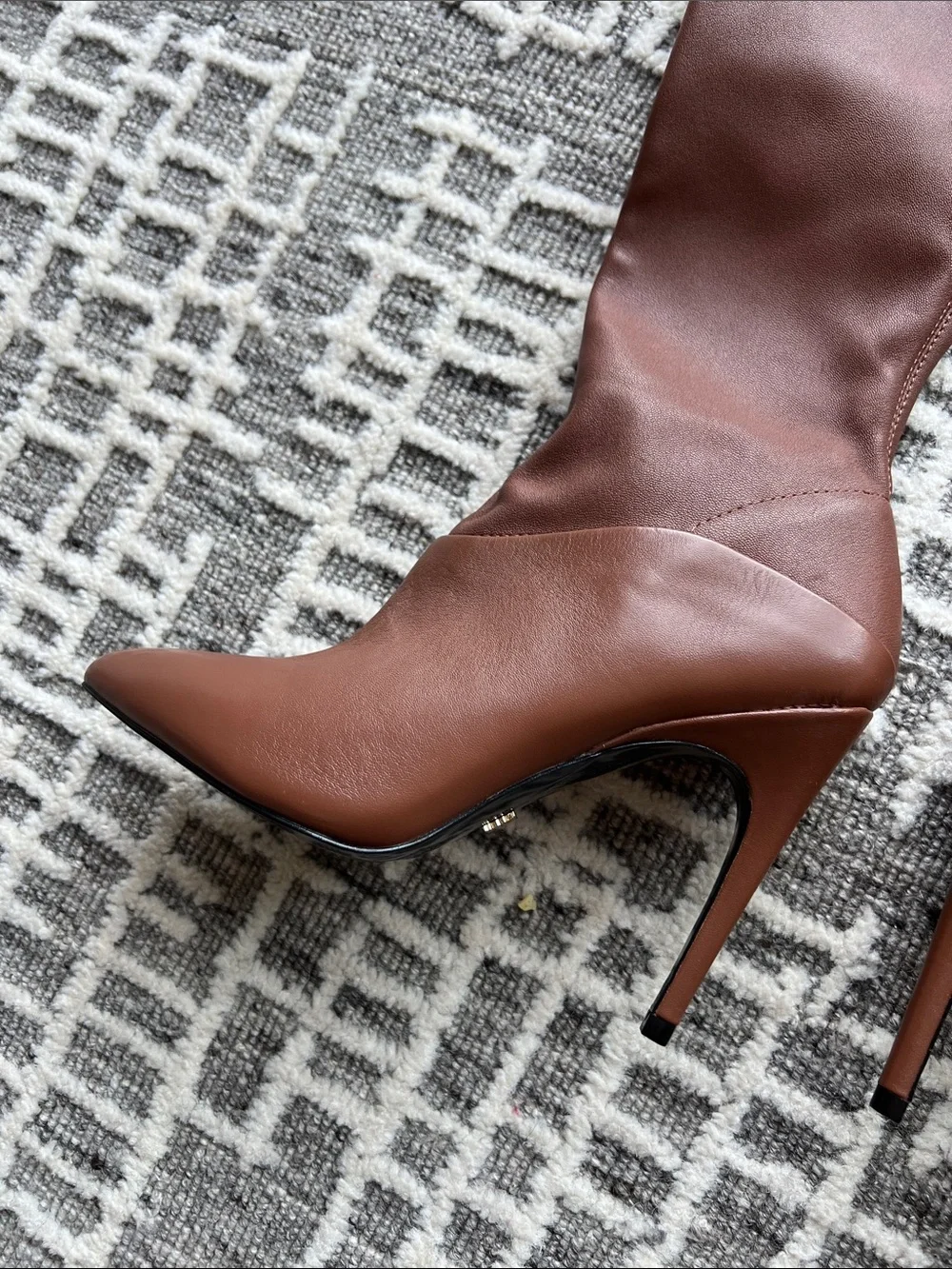 New (NWOB) Reiss Caia Over The Knee Leather Boots in Tan Size 38